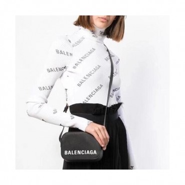 Balenciaga 2019 Leather Ville Camera Shoulder Bag,18cm - 발렌시아가 2019 레더 빌 카메라 숄더백,BGB0447,18cm,블랙