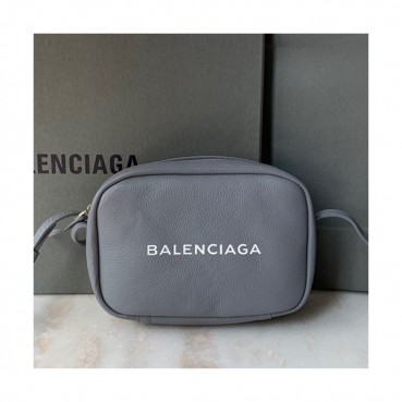 Balenciaga 2019 Leather Everyday Camera Shoulder Bag,20/25CM - 발렌시아가 2019 레더 에브리데이 남여공용 카메라 숄더백,BGB0400,20/25CM,그레이