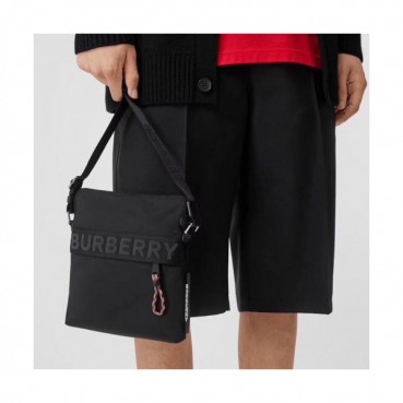 Burberry 2019 Nylon Shoulder Bag ,22.5CM - 버버리 2019 나일론 남여공용 숄더백,BURB0342,22.5cm,블랙