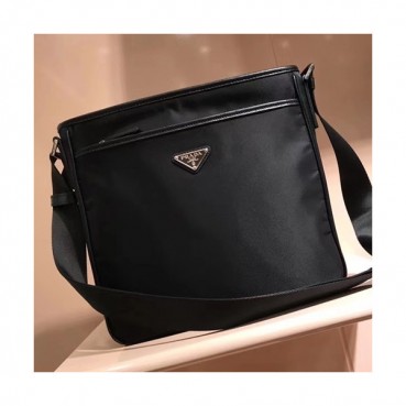 Prada 2019 Saffiano Shoulder Bag,27cm - 프라다 2019 사피아노 남성용 숄더백 ,2VH797,27cm,블랙