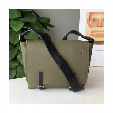 Loewe 2019 Military Messenger Shoulder Bag, 32CM - 로에베 2019 밀리터리 남성용 메신저 숄더백 ,LOEB0316,32CM, 카키