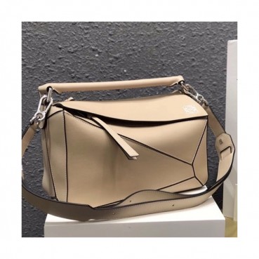 Loewe 2019 Puzzle Medium Shoulder Bag, 29CM - 로에베 2019 퍼즐 미듐 숄더백 ,LOEB0191, 29CM,베이지