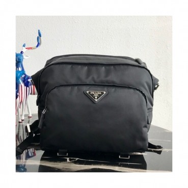 Prada 2019 Nylon Messenger Shoulder Bag,33CM - 프라다 2019 나일론 남성용 메신저 숄더백,2VH021,33cm,블랙
