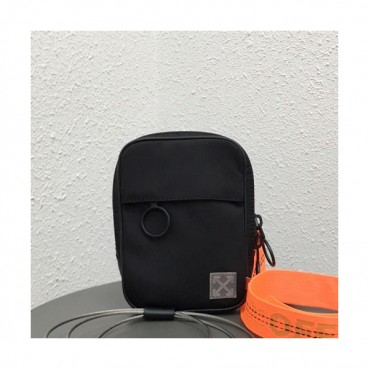 Off White 2019 Nylon Shoulder Bag,18.5cm - 오프화이트 2019 나일론 남여공용 숄더백 5535