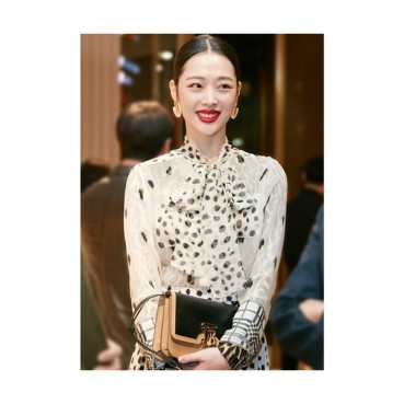 Burberry 2019 TB Shoulder Bag, 21cm - 버버리 2019 TB 여성용 숄더백,BURB0312,21cm,블랙+베이지 