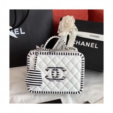 Chanel Women Leather Tote Shoulder Bag ,21CM - 샤넬 여성용 레더 토트 숄더백,CHAB0701,21CM,화이트