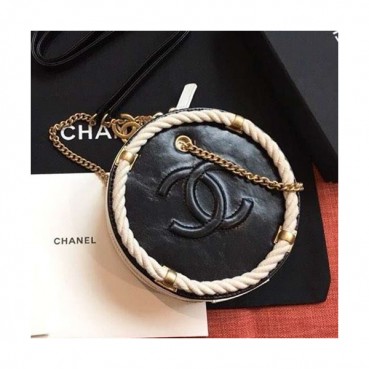 Chanel 2019 Small Round Chain Shoulder Bag  ,15CM - 샤넬 2019 스몰 라운드 체인 숄더백  CHAB0696,15CM,블랙