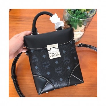 MCM 2019 Berlin Visetos Tote Shoulder Bag,19cm - 엠씨엠 2019 여성용 베를린 비세토스 토트 숄더백 MCMB0299, 19cm,블랙