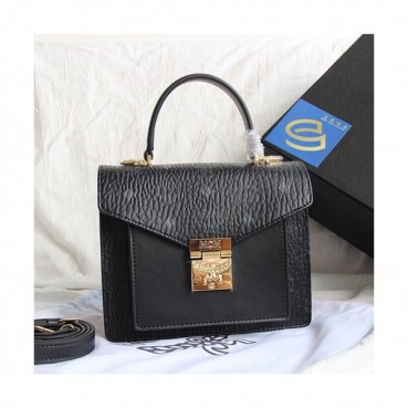 MCM 2019 Patricia Visetos Tote Shoulder Bag,21cm - 엠씨엠 2019 패트리샤 비세토스 여성용 토트 숄더백 MCMB0114, 21cm,블랙