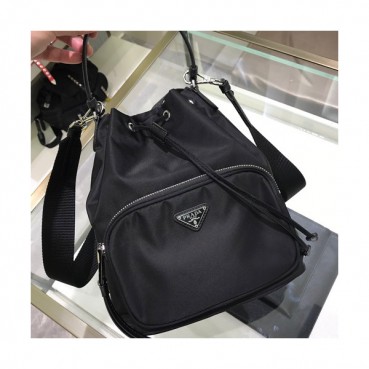 Prada Women Nylon Bucket Tote Shoulder Bag ,26CM - 프라다 여성용 나일론 버킷 토트 숄더백 1BH097
