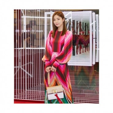 Valentino 2019 V-ring Large Leather Shoudler Bag,28.5CM 