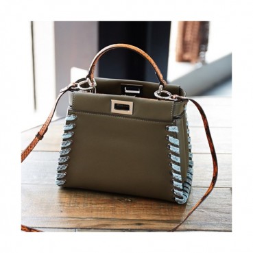 Fendi 2019 Small Tote Shoulder Bag ,23CM - 펜디 2019 스몰 토트 숄더백  FENB0357,23CM,카키그린