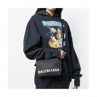 Balenciaga 2019 Leather Ville Camera Shoulder Bag,18cm - 발렌시아가 2019 레더 빌 카메라 숄더백,BGB0274,18cm,블랙