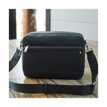 Fendi 2019 Nylon&Leather Bag Bugs Shoulder Bag,28CM - 펜디 2019 나일론&레더 남성용 백버그 숄더백  FENB0223,28CM,블랙