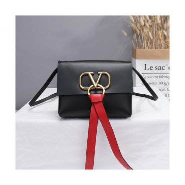 Valentino 2019 V-ring Leather Super Mini Shoudler Bag,18CM 