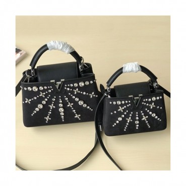 [매장판]Louis Vuitton 2019 Velvet Capucines Shoulder Bag,21/27cm - 루이비통 2019 벨벳 카푸신 숄더백  M48865,LOUB1187 ,21/27cm,블랙