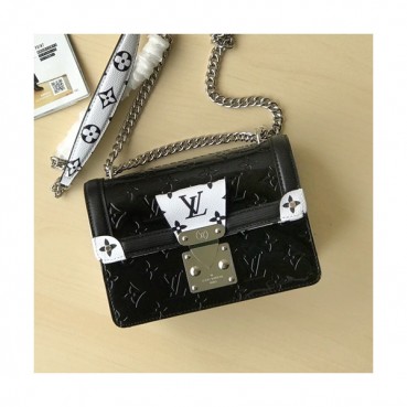 Louis Vuitton 2019 Wynwood Monogram Vernis Shoulder Bag,21cm - 루이비통 2019 윈우드 모노그램 베르니 숄더백 M90445,LOUB1125 ,21cm,블랙