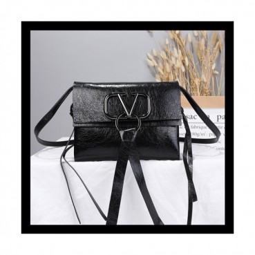 Valentino 2019 V-ring Leather Mini Shoudler Bag,21CM 