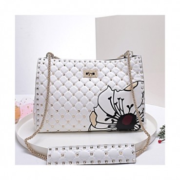 Valentino 2019 Leather Rockstud Spike Large Tote Shoudler Bag,33CM - 발렌티노 2019 레더 락스터드 스파이크 라지 토트 숄더백,VTB0348,33CM,화이트