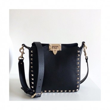 Valentino 2019 Leather Rockstud Spike Shoudler Bag,20CM - 발렌티노 2019 레더 락스터드 스파이크 숄더백,VTB0238,20CM,블랙
