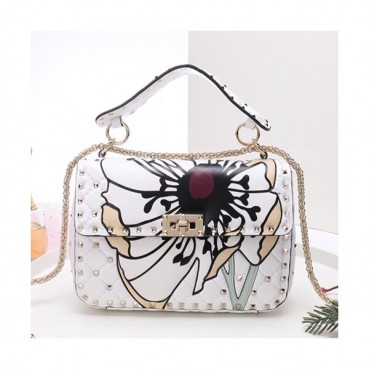 [봄느낌  물씬~❤❤]Valentino 2019 Leather Rockstud Spike Tote Shoudler Bag,24CM - 발렌티노 2019 레더 락스터드 스파이크 토트 숄더백,VTB0200,24CM,화이트