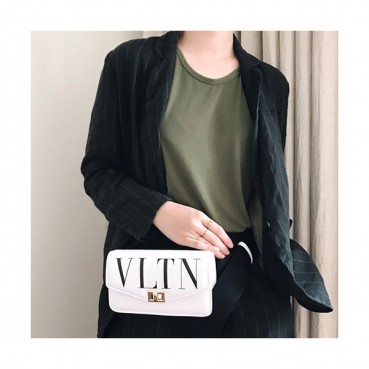 [파격특가]Valentino 2019 Leather Belt Bag Shoudler Bag,20CM - 발렌티노 2019 레더 벨트백 숄더백,VTB0147,20CM,화이트