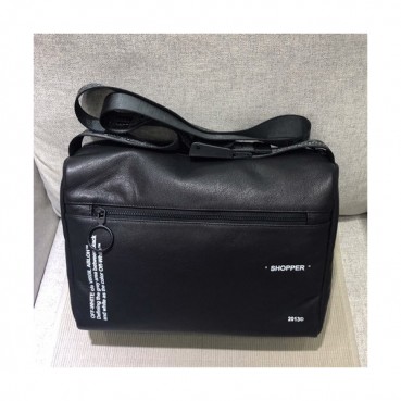 Off White 2019 Leather Shoulder Bag,32cm - 오프화이트 2019 레더 남성용 숄더백 OFFB0001,32cm,블랙