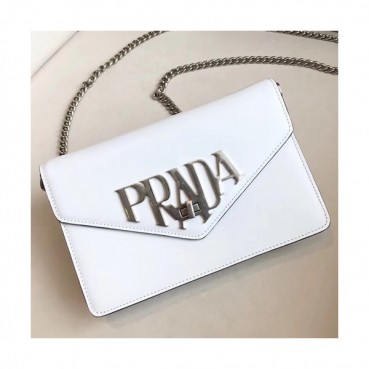 Prada Logo Chain Shoulder Bag,22cm - 프라다 로고 체인 숄더백 ,1BD097