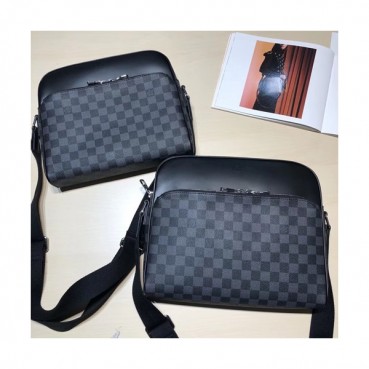 Louis Vuitton Dayton Reporter  Messenger  Shoulder Bag,29/33cm - 루이비통 남성용 데이턴 리포터 메신저 숄더백 N41408/N41409 ,LOUB0678,29/33cm,블랙