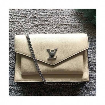 Louis Vuitton Pochette My Lock Me Chain Shoulder Bag,19cm - 루이비통 포쉐트 마이 락미 체인 숄더백 M63471,LOUB0651,19cm,베이지