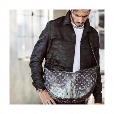 Louis Vuitton Alpha  Hobo Shoulder Bag,46cm - 루이비통 남성용 알파 호보 숄더백 M44164,LOUB0591 ,46cm,블랙