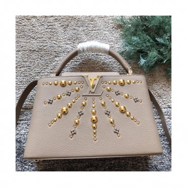 Louis Vuitton Capucines Shoulder Bag,27/31cm - 루이비통 카푸신 숄더백  M52395,LOUB0514 ,27/31cm,베이지