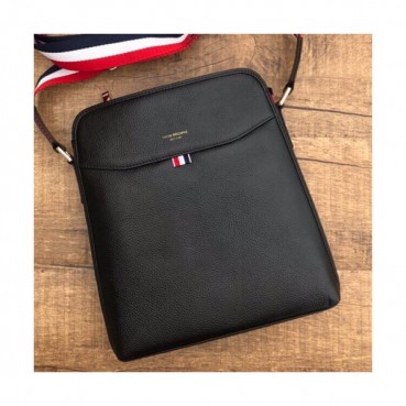Thom Brown 2018 Leather Shoulder Bag ,28CM - 톰브라운 2018 레더 남성용 숄더백, THOB0007,28CM,블랙