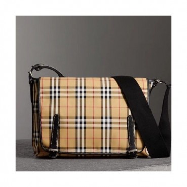 Burberry 2019 Leather  Shoulder Bag , 32cm - 버버리 2019 레더 남성용 숄더백 ,BURB0050,32cm,브라운