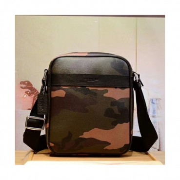 Coach Leather Messenger Shoulder Bag,24cm - 코치 레더 남성용 메신저 숄더백 COAB0077,24cm,카키