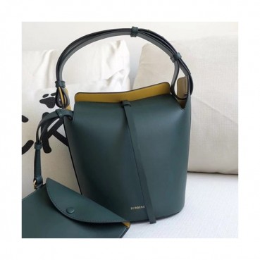 Burberry Leather Bucket Shoulder Bag, 29cm - 버버리 레더 버킷 숄더백,BURB0014,29cm,그린