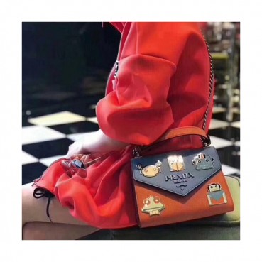 Prada Monochrome Chain Shoulder Bag,21cm - 프라다 모노크롬 체인 숄더백 ,1BD127