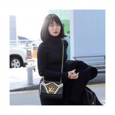 [커스텀급]Louis Vuitton Twist Shouder Bag,23cm - 루이비통 트위스트 숄더백 ,M44214,LOUB0105,23cm,배두나