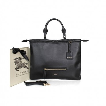 버버리 신상 숄더백 블랙-