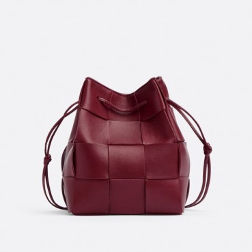 보테가 여성 레드 버킷백 - Womens Red Bucket Bag 