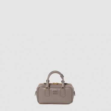 미우미우 여성 아르카디 볼링백 - Miumiu Womens Arcadie Bag 