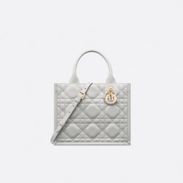 디올 여성 퀄팅 토트백 - Dior Womens Tote Bag 