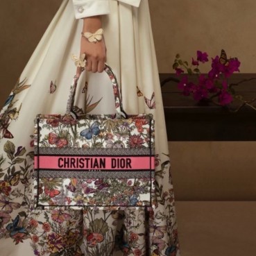 디올 여성 자수 북토트 M1296 - Dior Womens Book Tote 