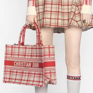 디올 여성 레드 북토트 - Dior Womens Red Book Tote 