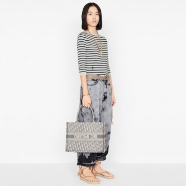 디올 여성 그레이 북토트 - Dior Womens Gray Book Tote 