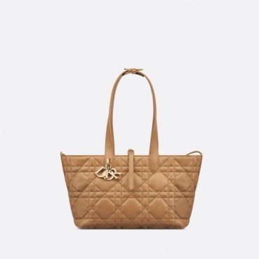 디올 여성 카멜 뚜주흐 백 - Dior Womens Camel Toujours Bag 