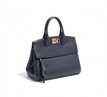 페라가모 여성 네이비 토트백 - Ferragamo Womens Navy Tote Bag 