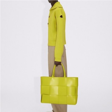 보테가베네타 남성 네온 토트백 - Bottega Veneta Mens Neon Tote Bag 