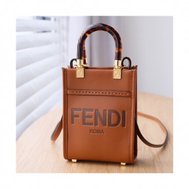 [트랜디한]Fendi 2021 Women's Leather Mini Tote Bag/Shoulder Bag,18cm,FENB0676 - 펜디 2021 여성용 레더 미니 토트백/숄더백,18cm,브라운