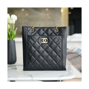 [샤넬]Chanel 2021 Women's Leather Tote Bag/Shopper Bag,30cm,CHAB1667 - 샤넬 2021 여성용 레더 토트백/쇼퍼백,30cm,블랙